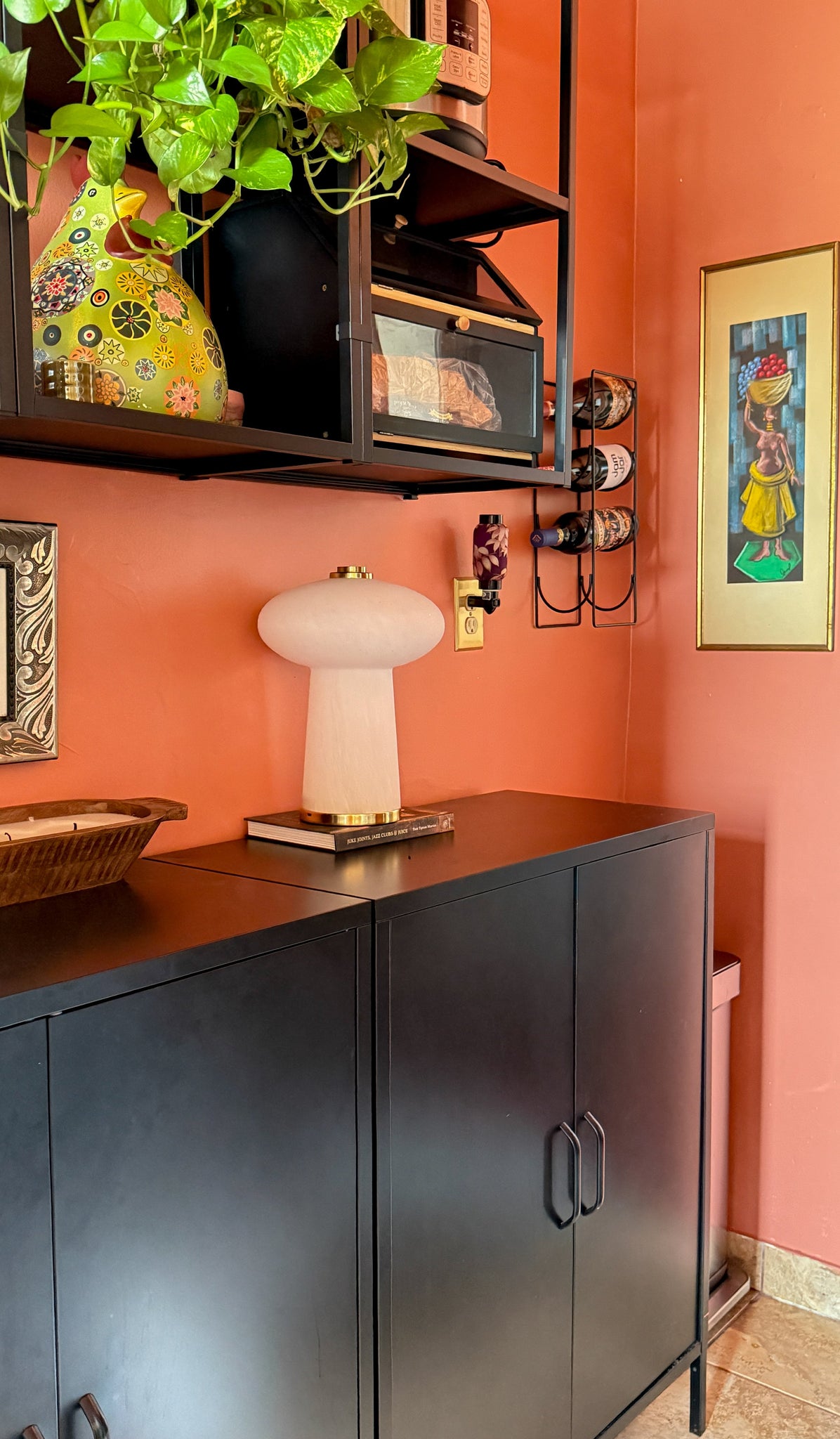 Fords Rechargeable Table Lamp - Lifestyle [L3024-AGB]