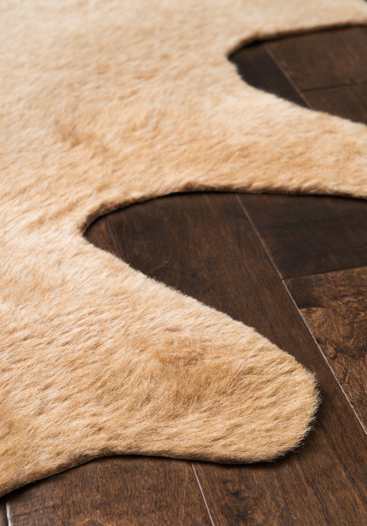 angle view of Grand Canyon Tan luxury Rug