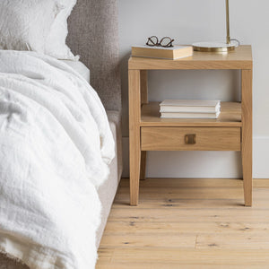 Mesa auxiliar Hara con 1 cajón - Roble natural