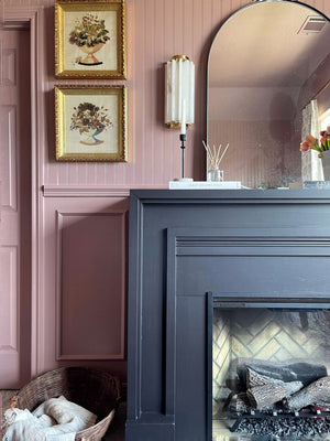 Hillside Wall Sconce 6" x 13.5" - Lifestyle [6013-AGB]