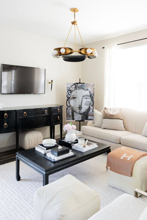 Hopper Chandelier 32" - Lifestyle [271-09-VB/BBR] photo Sam Cram @rubypeachphoto