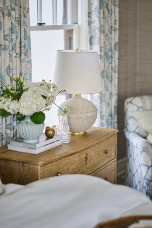 Katonah Table Lamp - Lifestyle [L1516-GL]