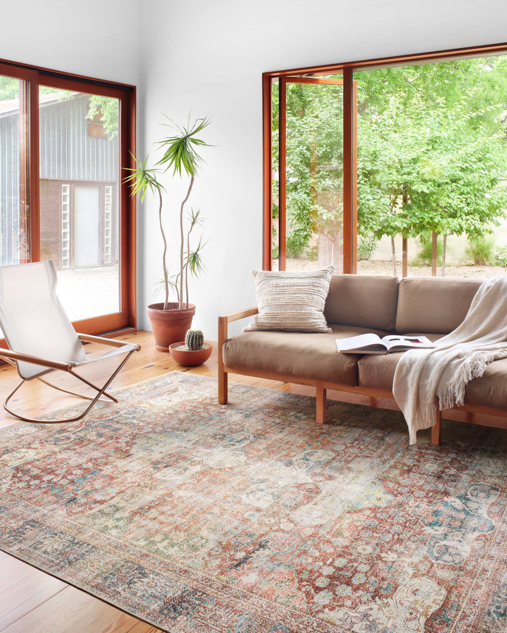 angle view of Loren Brick / Multi luxury Rug