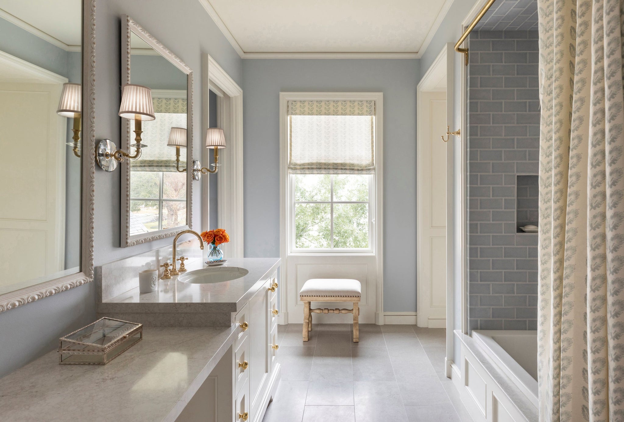 Lapeer Wall Sconce - Lifestyle [1291-AGB]