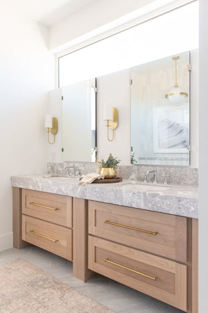 Lara Wall Sconce - Lifestyle [H395101-AGB]