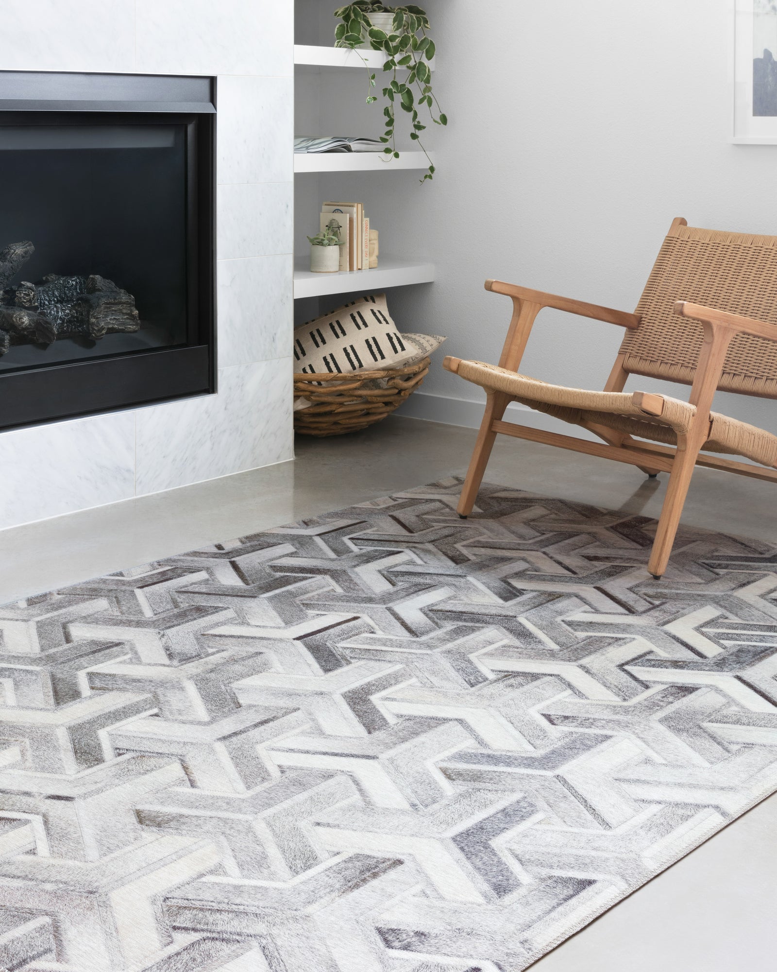 Maddox Silver / Ivory — a Loloi rug at Laurie Yapp Home.