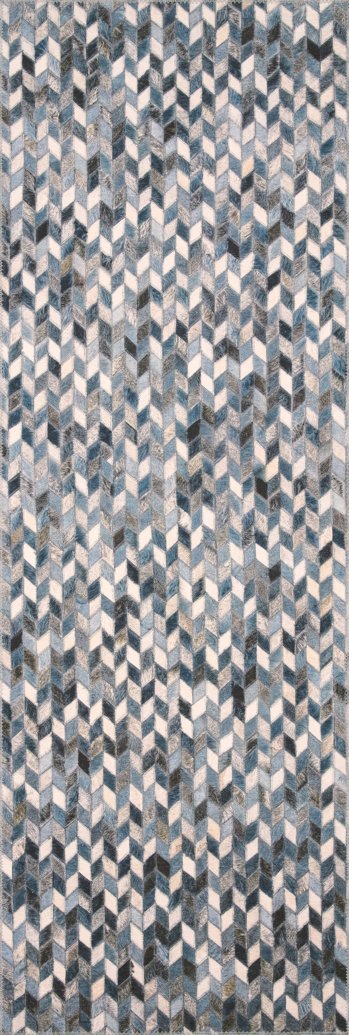 detail view of Maddox Ocean / Grey luxury Rug