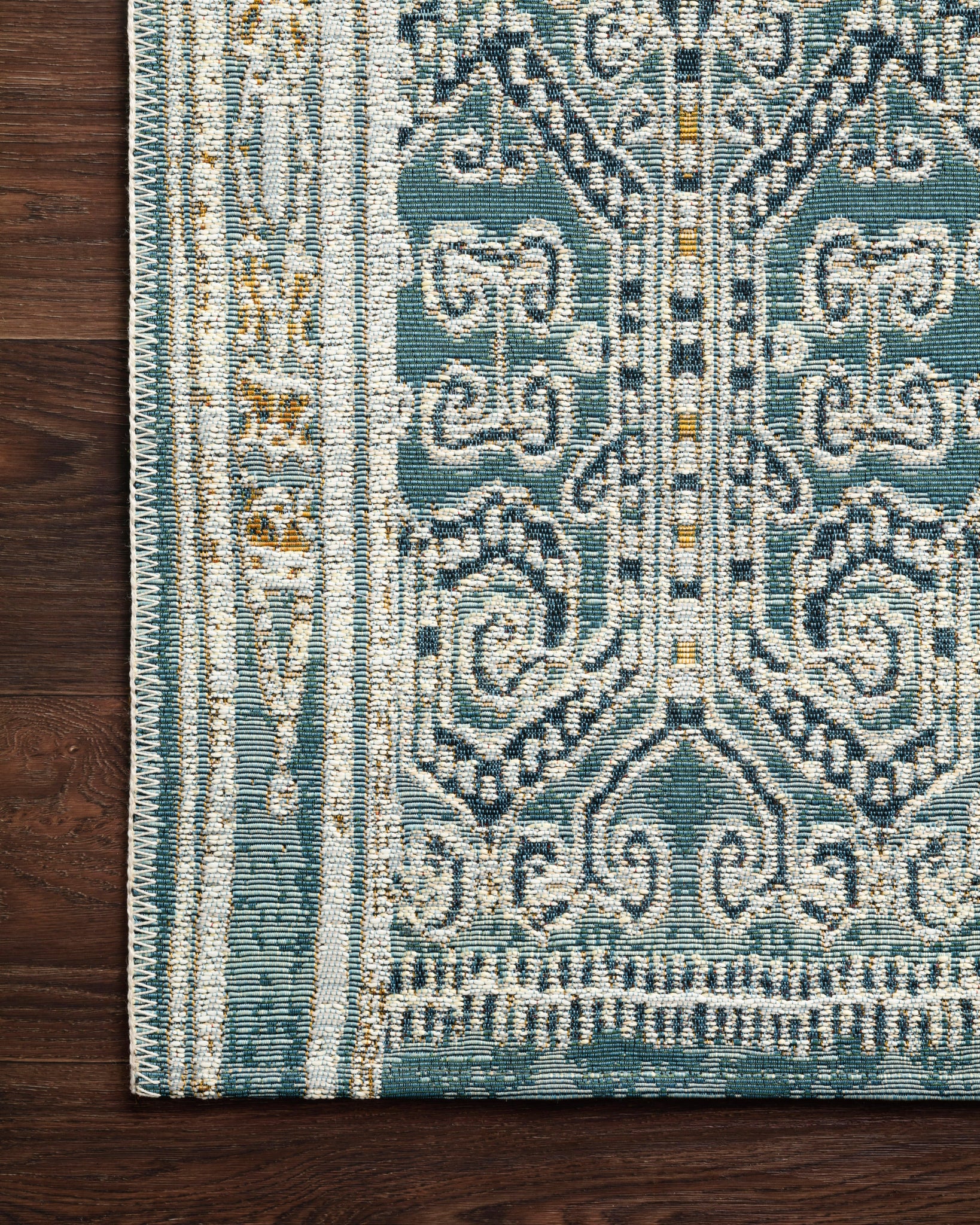 detail view of Mika Ocean luxury Rug