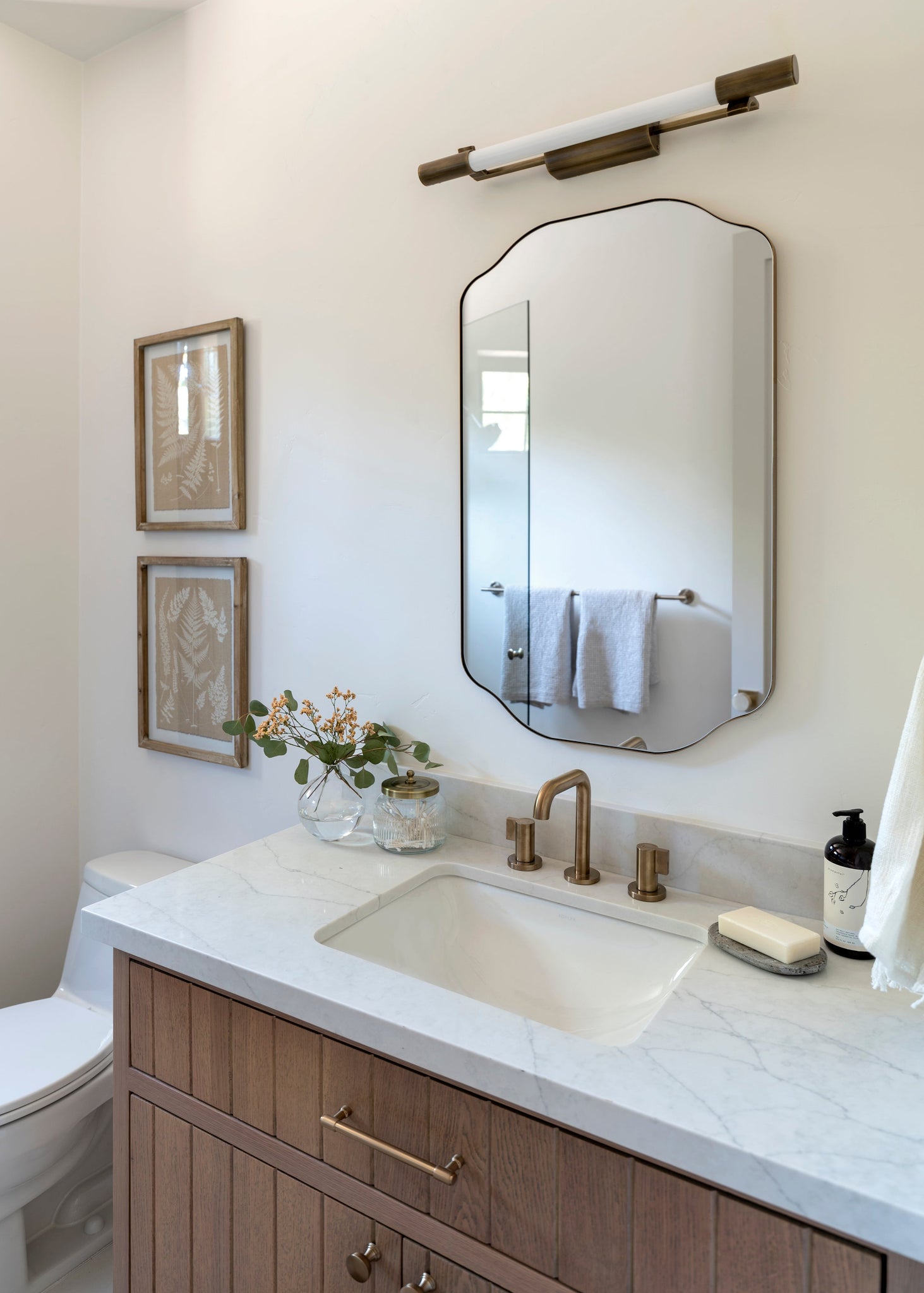 Merced Wall Sconce - Lifestyle [B7124-PBR]