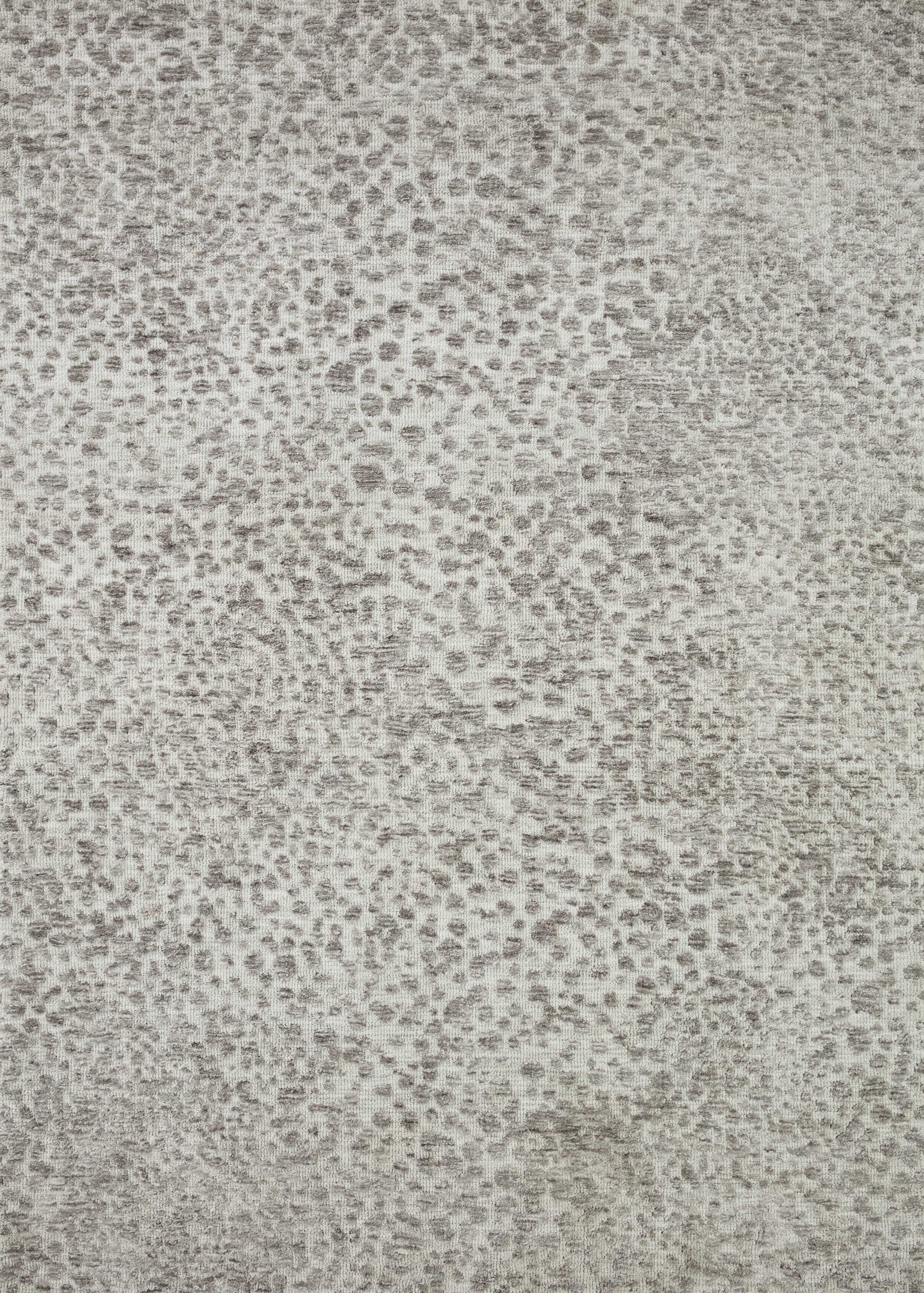 front view of Neda Silver / Ivory luxury Rug