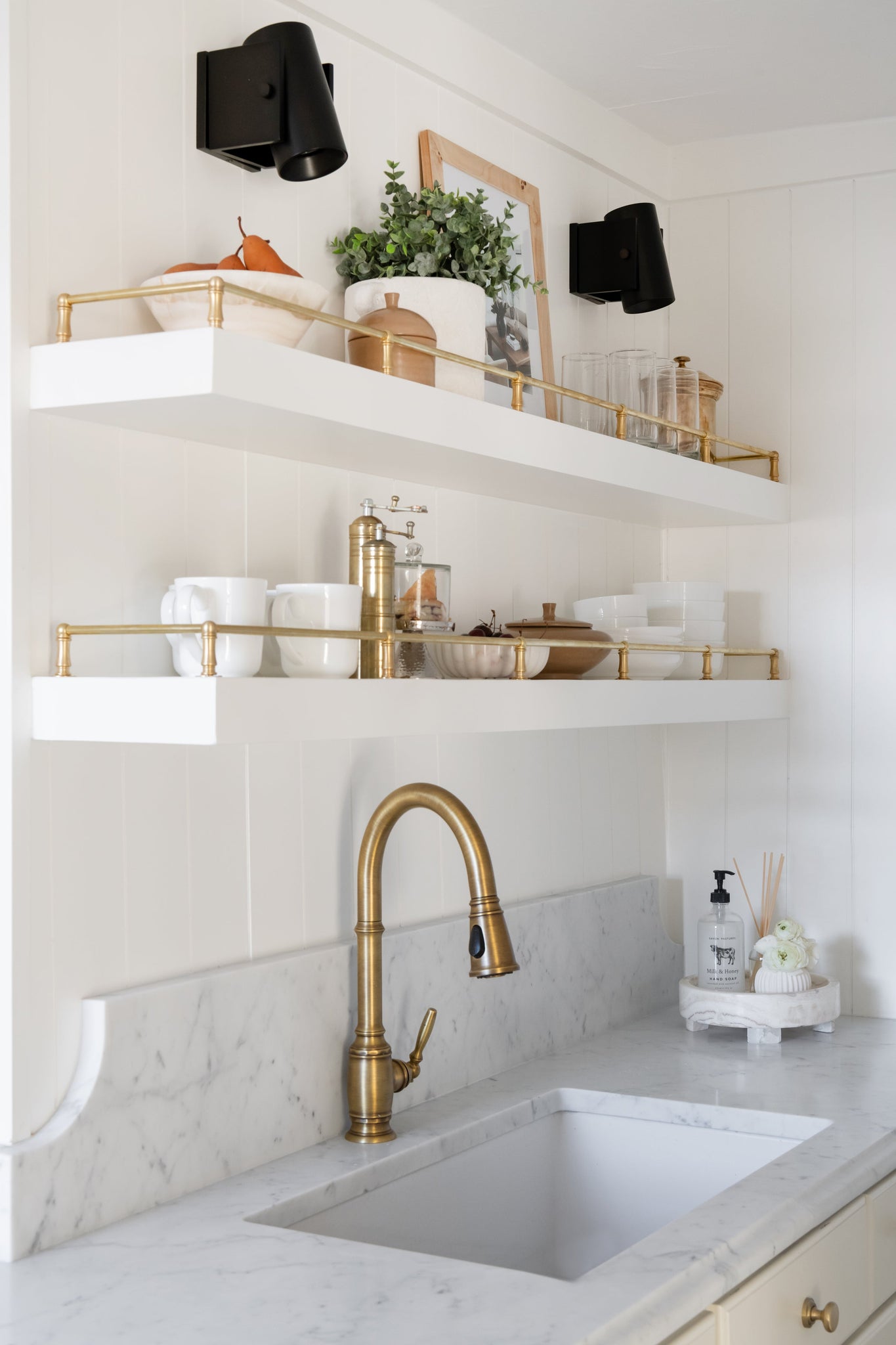 Nowra Wall Sconce in Aged Brass - Lifestyle [2306-DB]