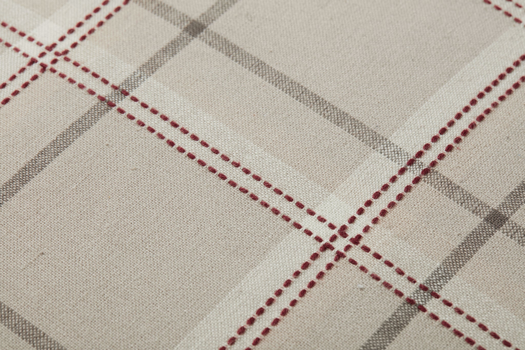 Teddy Beige / Multi Pillow - Macro Detail (H)