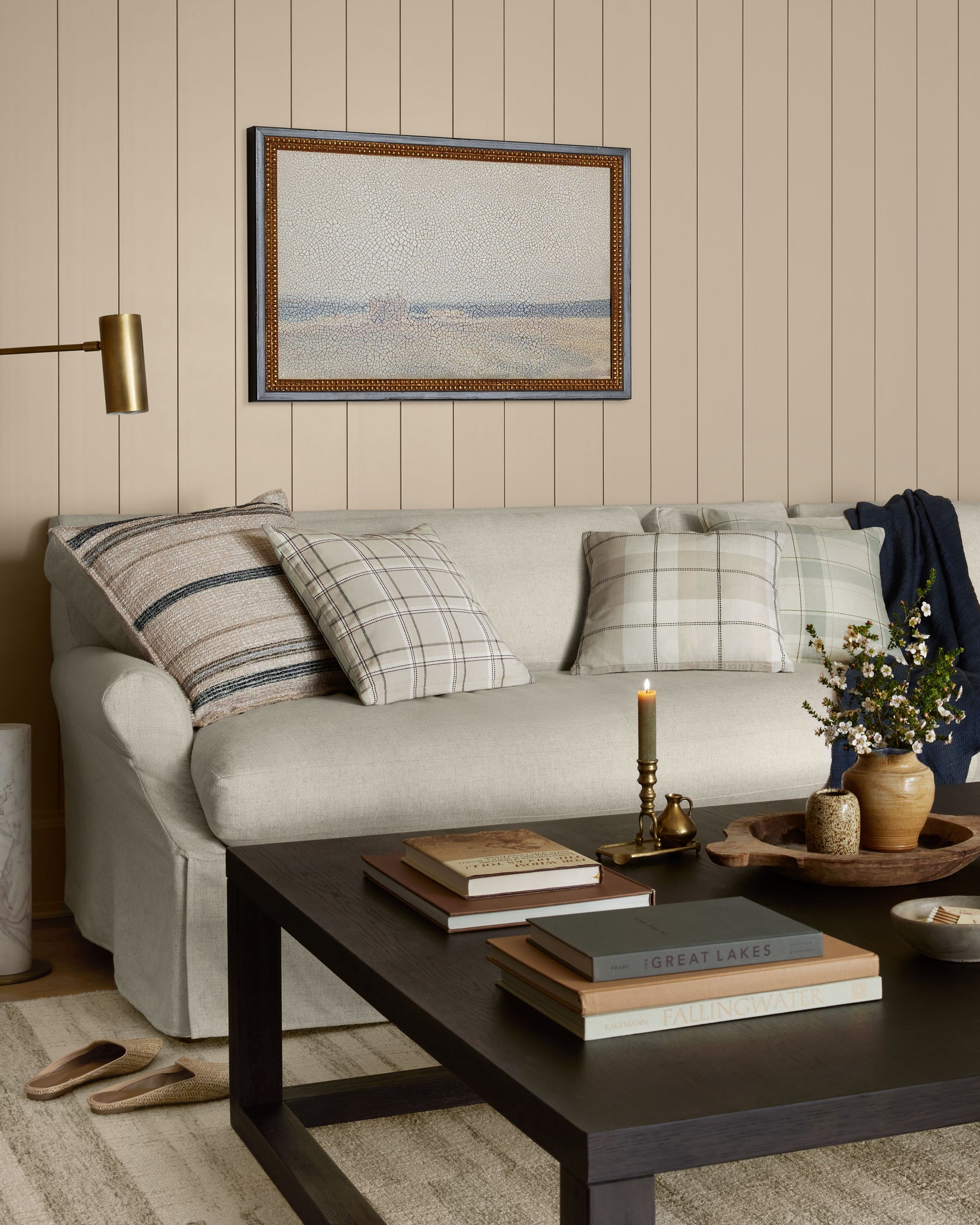 Teddy Beige / Multi Pillow - Roomscene #1 (V)