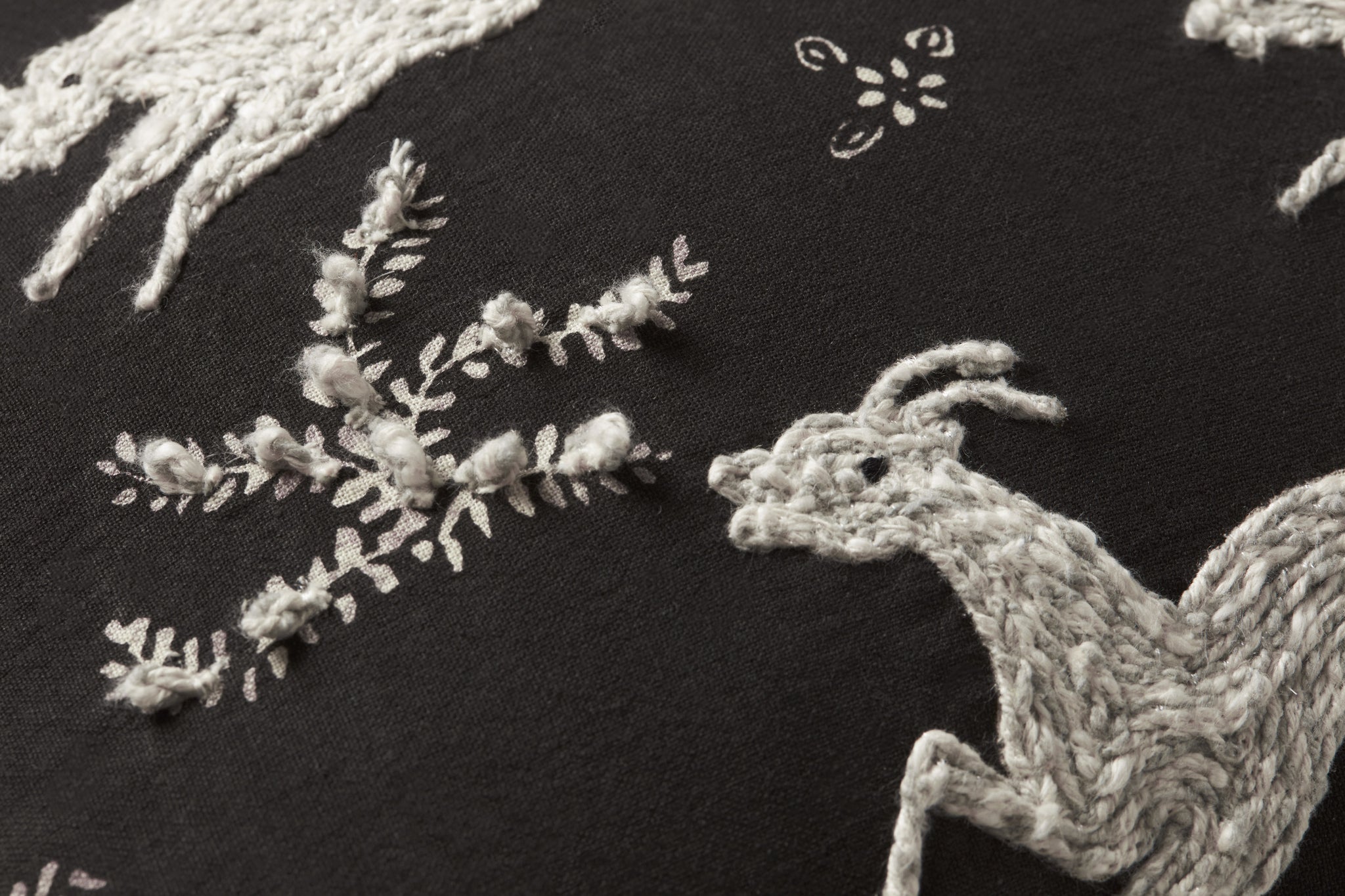 Black / Ivory Pillow - Macro Detail (H)