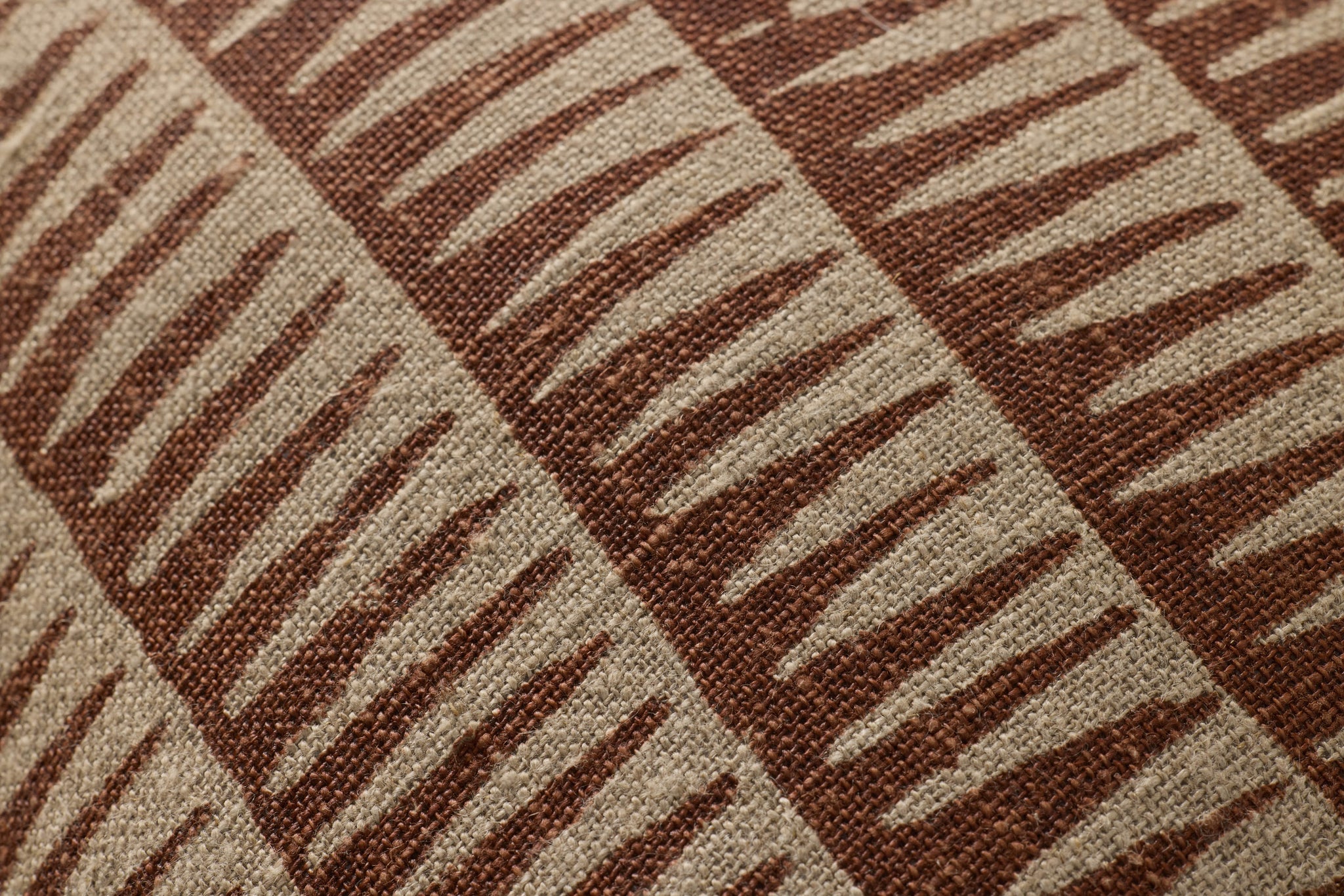 Natural / Rust Pillow - Macro Detail (H)