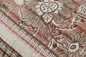 Rose / Ivory Pillow - Macro Detail (H)