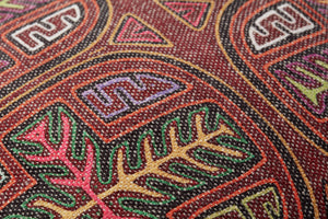 Berry / Multi Pillow - Macro Detail (H)