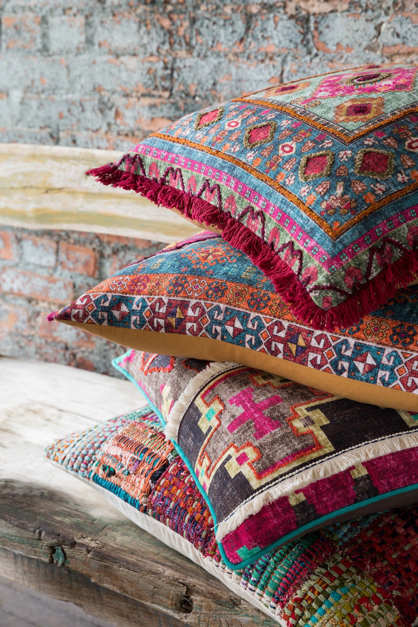 Red / Multi Pillow - Roomscene #1 (V)
