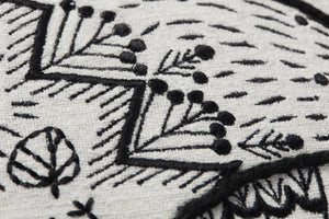 Black / Natural Pillow - Macro Detail (H)