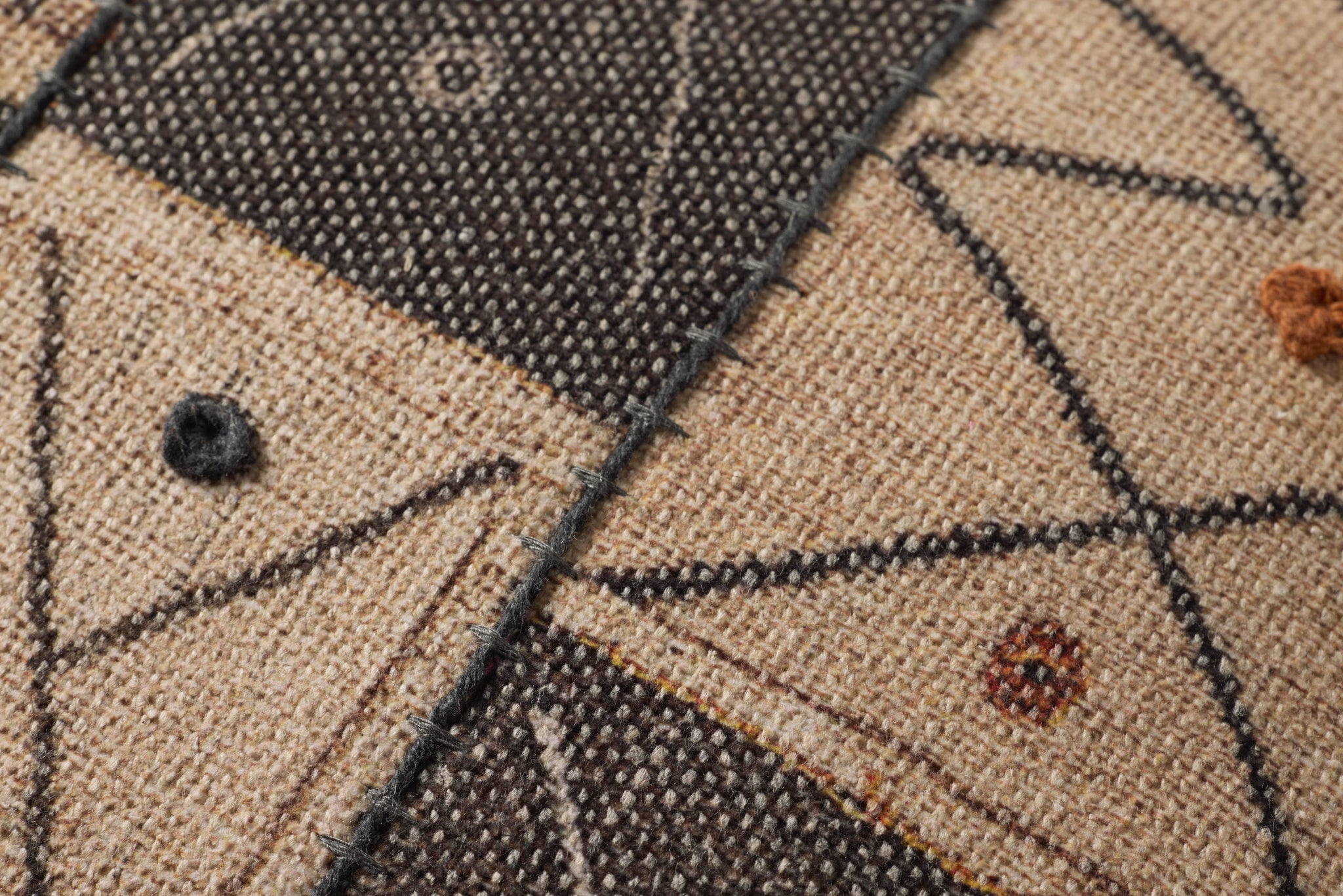 Multi Pillow - Macro Detail (H)