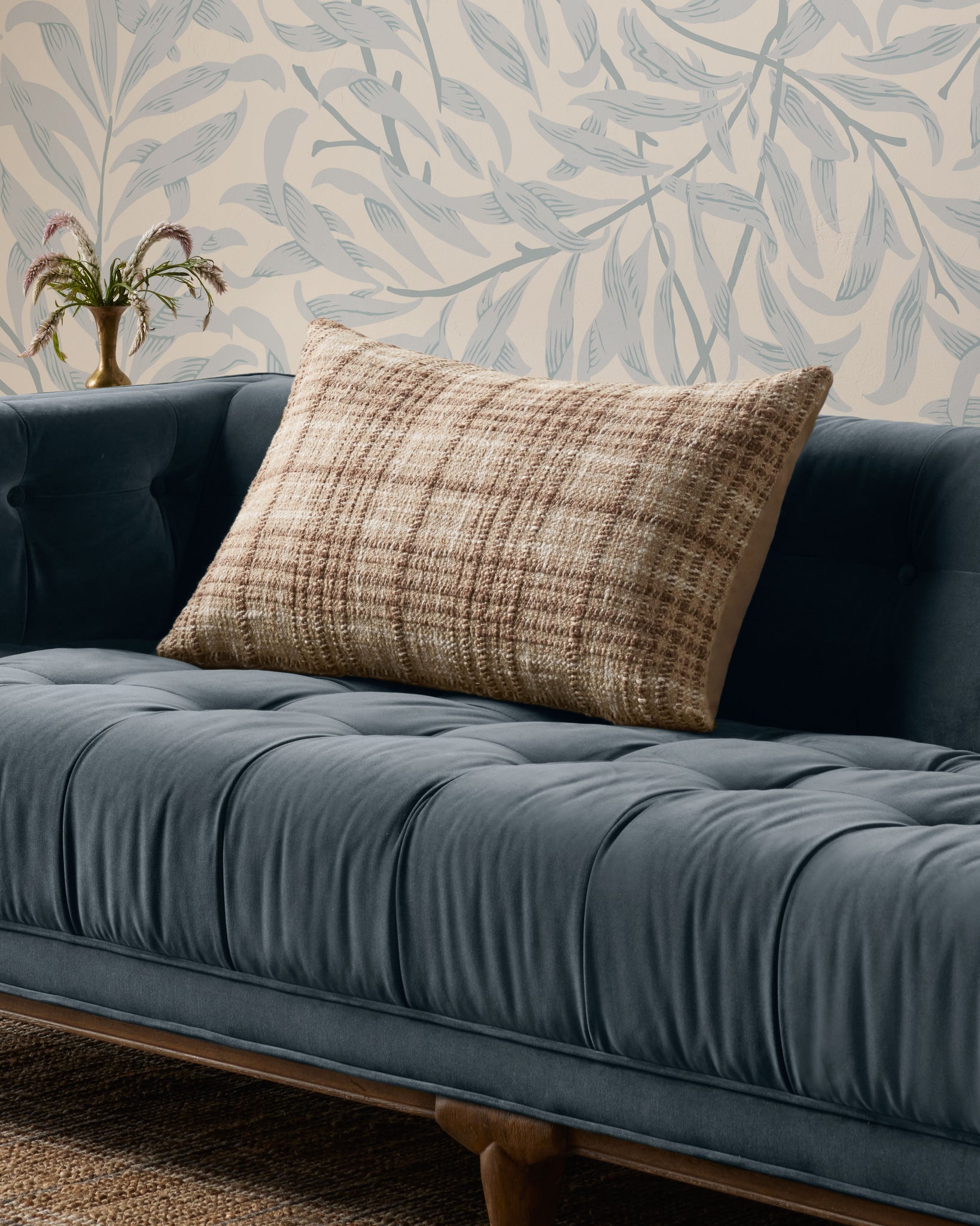 Beau Brown / Ivory Pillow - Roomscene #3 (V)