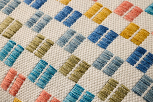 Multi Pillow - Macro Detail (H)