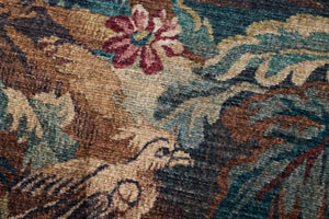 Green / Multi Pillow - Macro Detail (H)