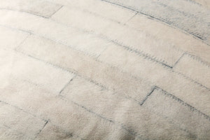 Ivory / Grey Pouf - Macro Detail (H)