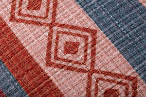 Poufs Red / Pink - Macro Detail (H)