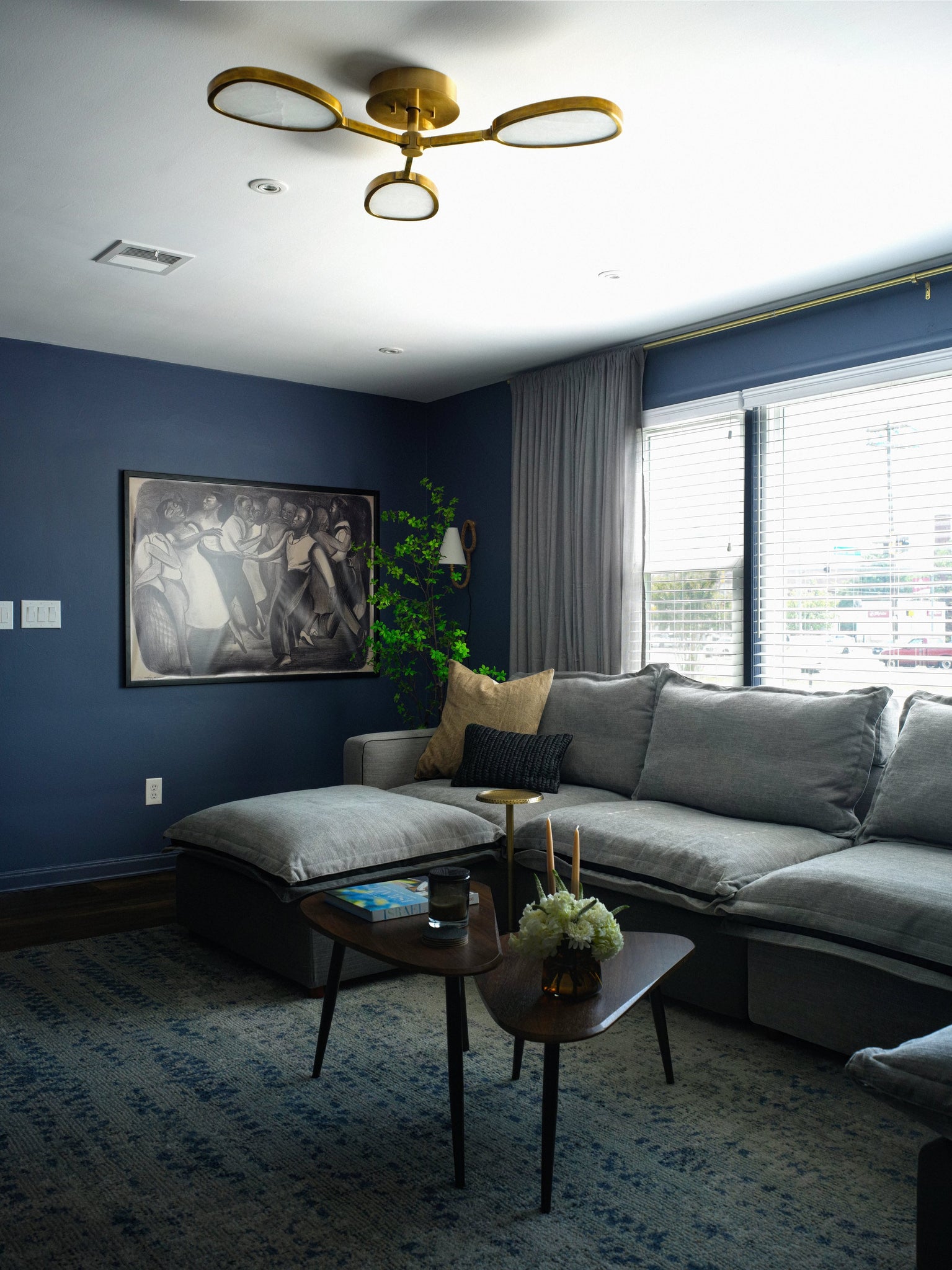 Deaver Plug-In Sconce - Lifestyle [PTL1215-VGL]