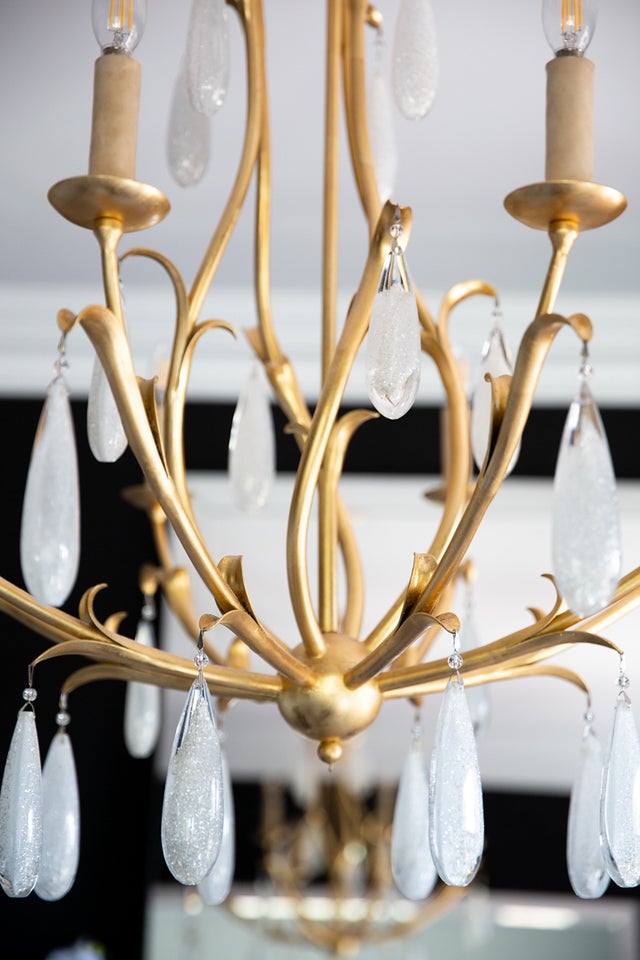 Prosecco Chandelier 34.75" - Lifestyle [293-08-GL]
