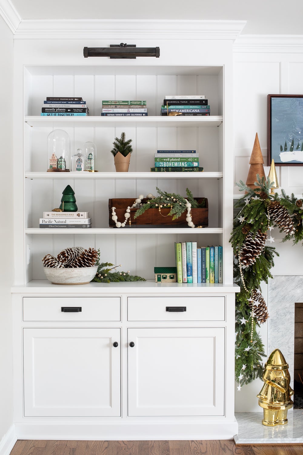 Ridgewood Picture Light 16.5" - Lifestyle [5816-DB]