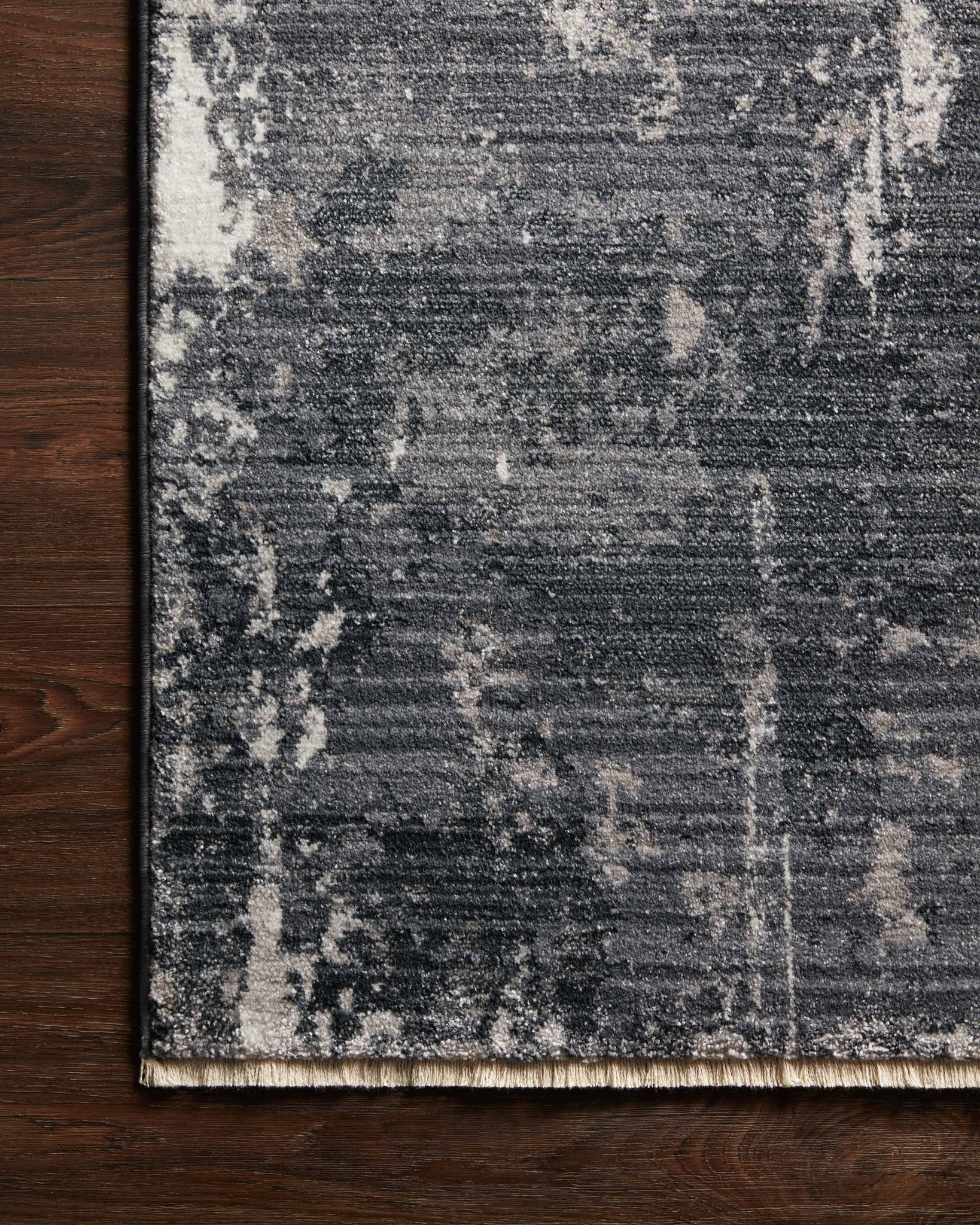 lifestyle view of Samra Charcoal / Silver luxury Rug