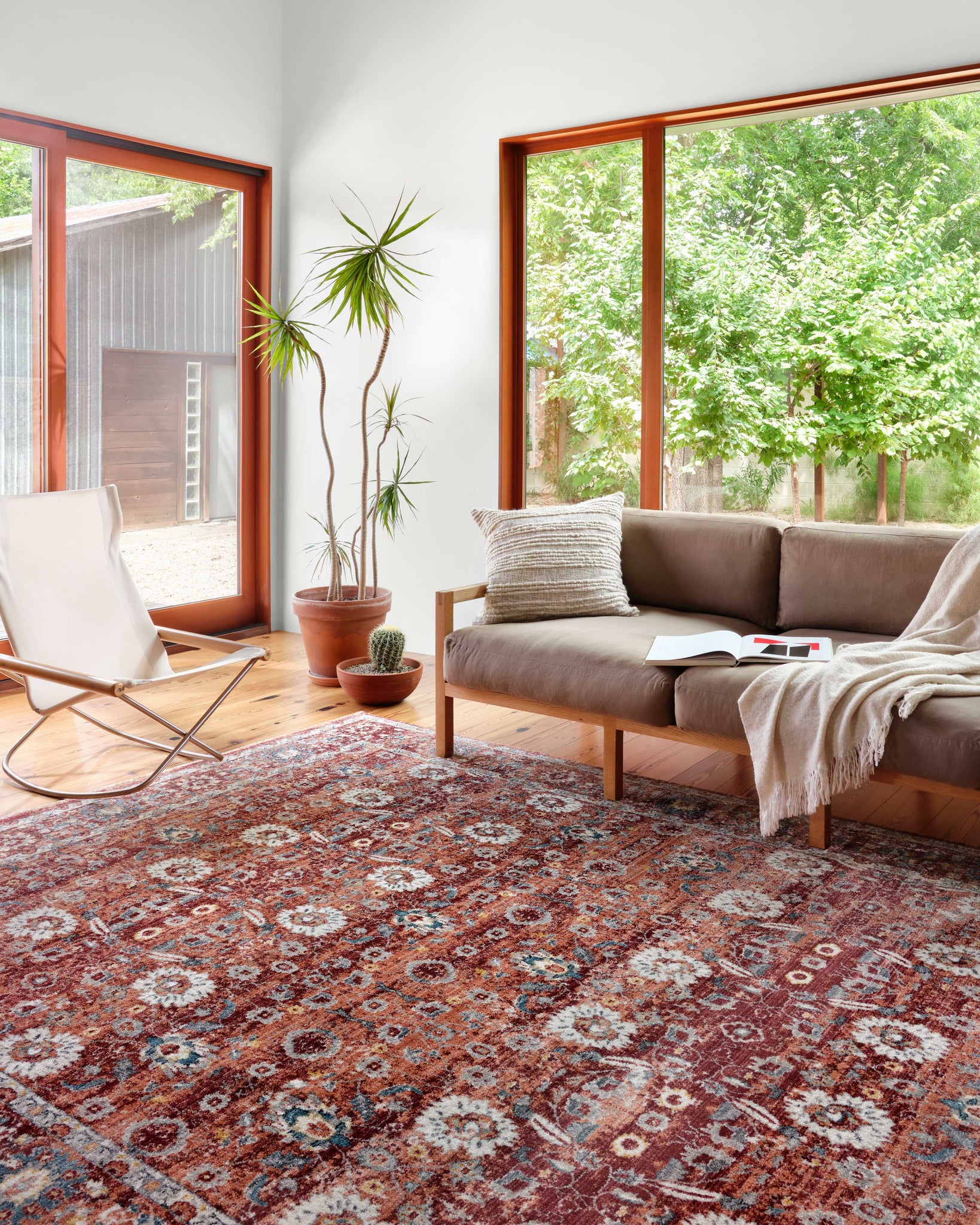 angle view of Samra Brick / Multi luxury Rug