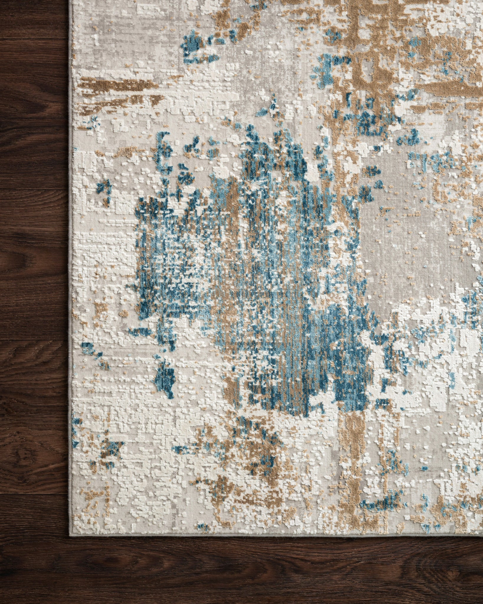 side view of Sienne Ivory / Gold luxury Rug