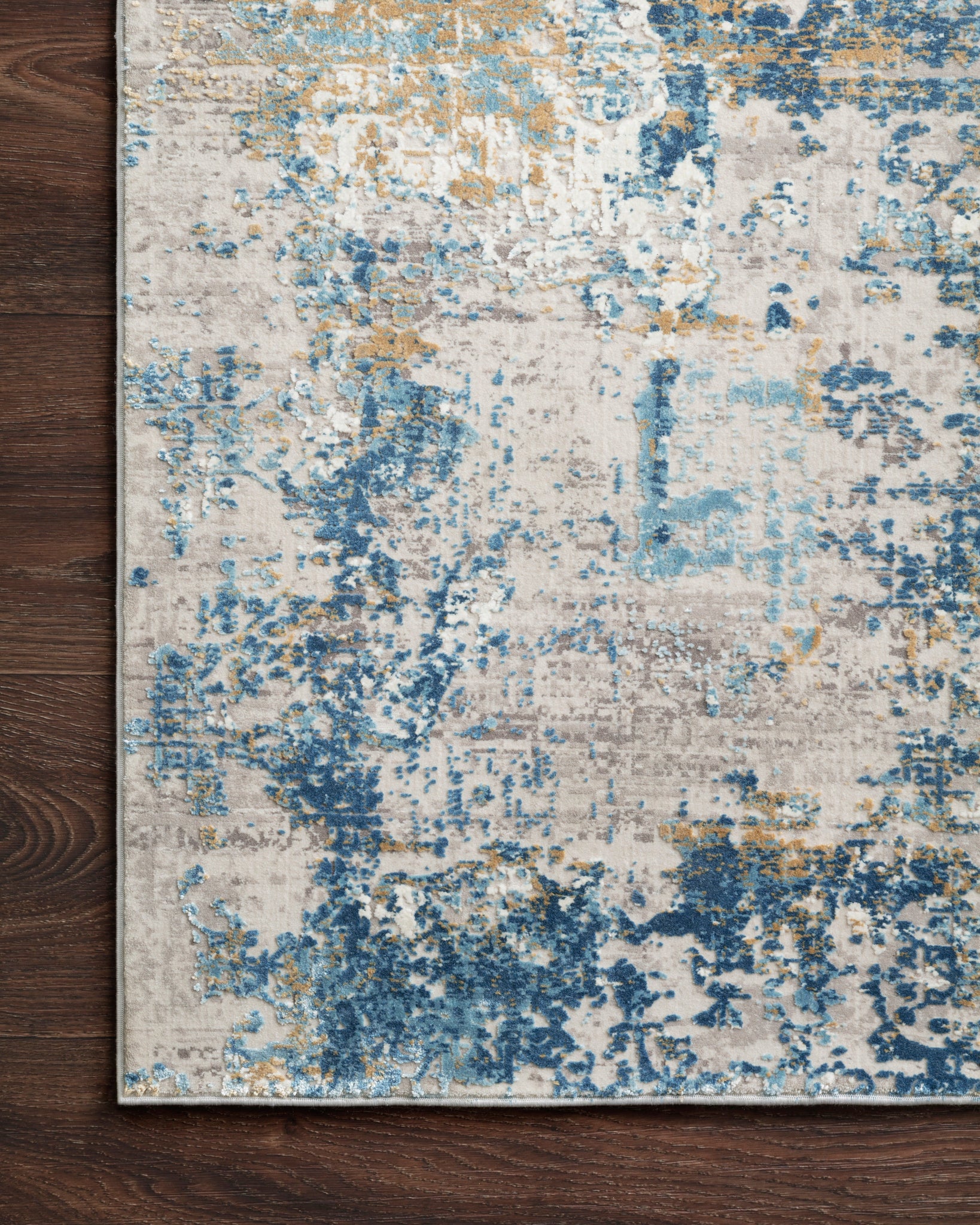 detail view of Sienne Grey / Blue luxury Rug