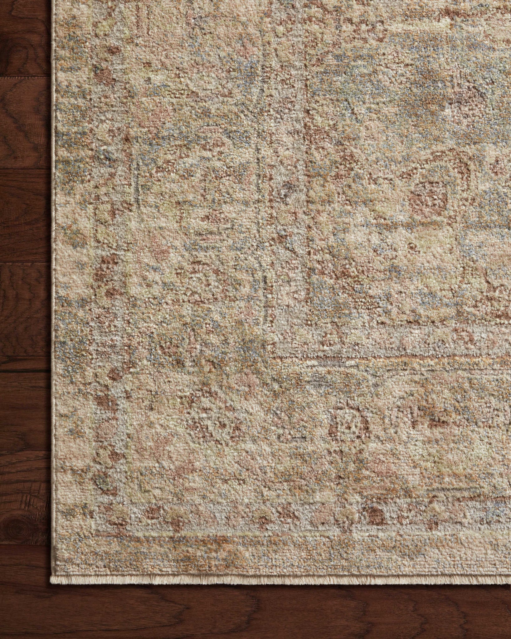 angle view of Sonnet Moss / Natural luxury Rug