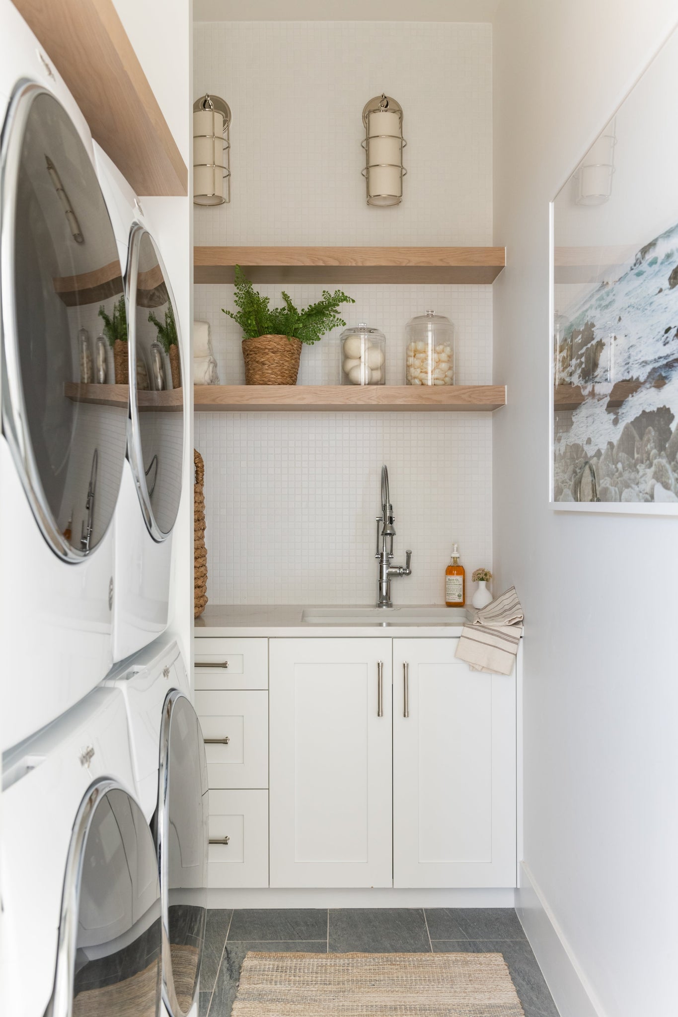 Sovereign Wall Sconce - Lifestyle [1500-PN]