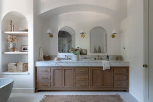 Stacey Wall Sconce - Lifestyle [BKO900-AGB]