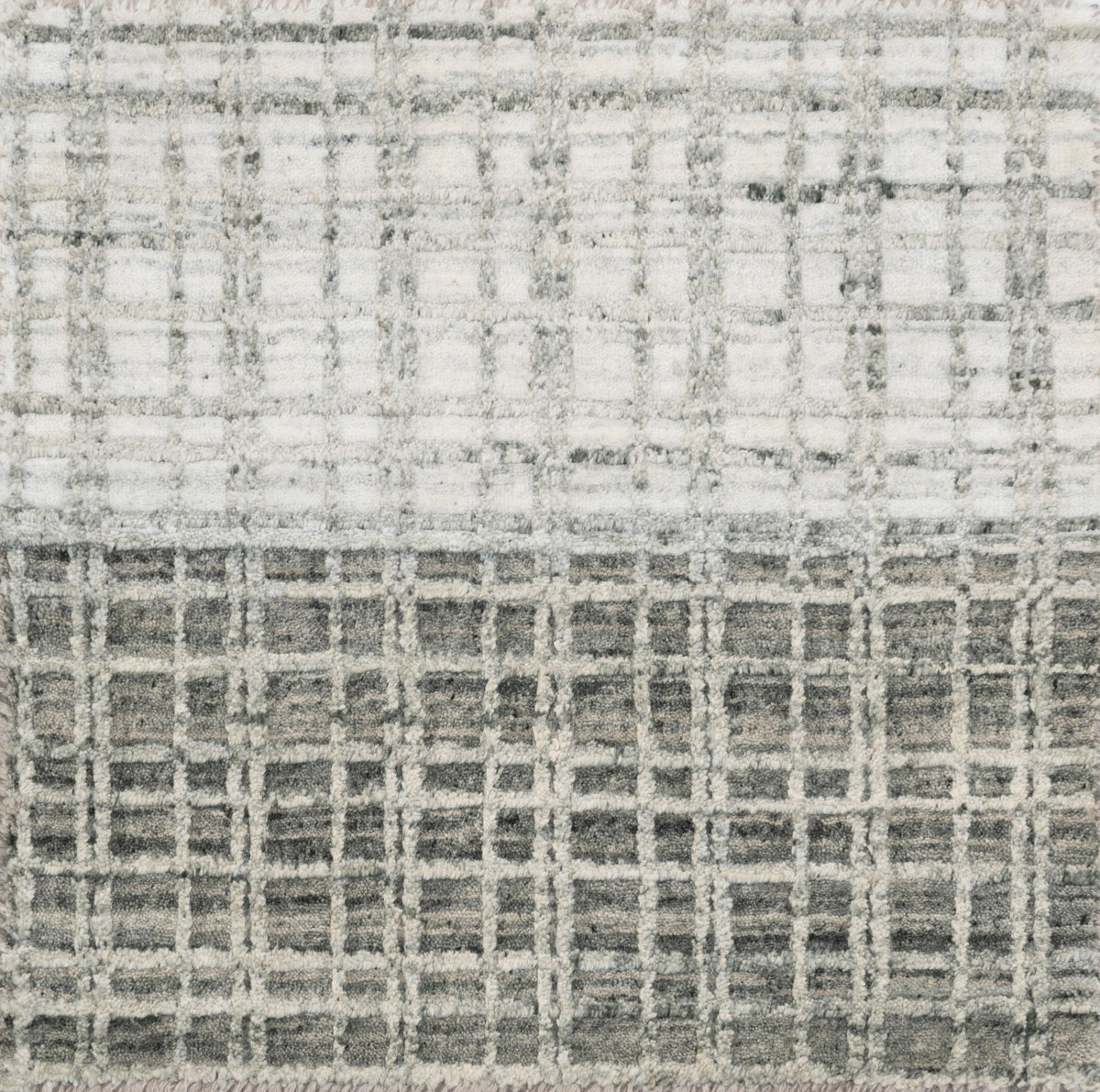 front view of Urbana Color Block / 01 luxury Rug