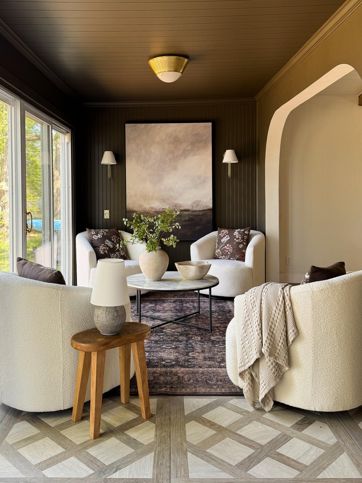 Hawthorne Wall Sconce - Lifestyle [MDS2300-AGB]