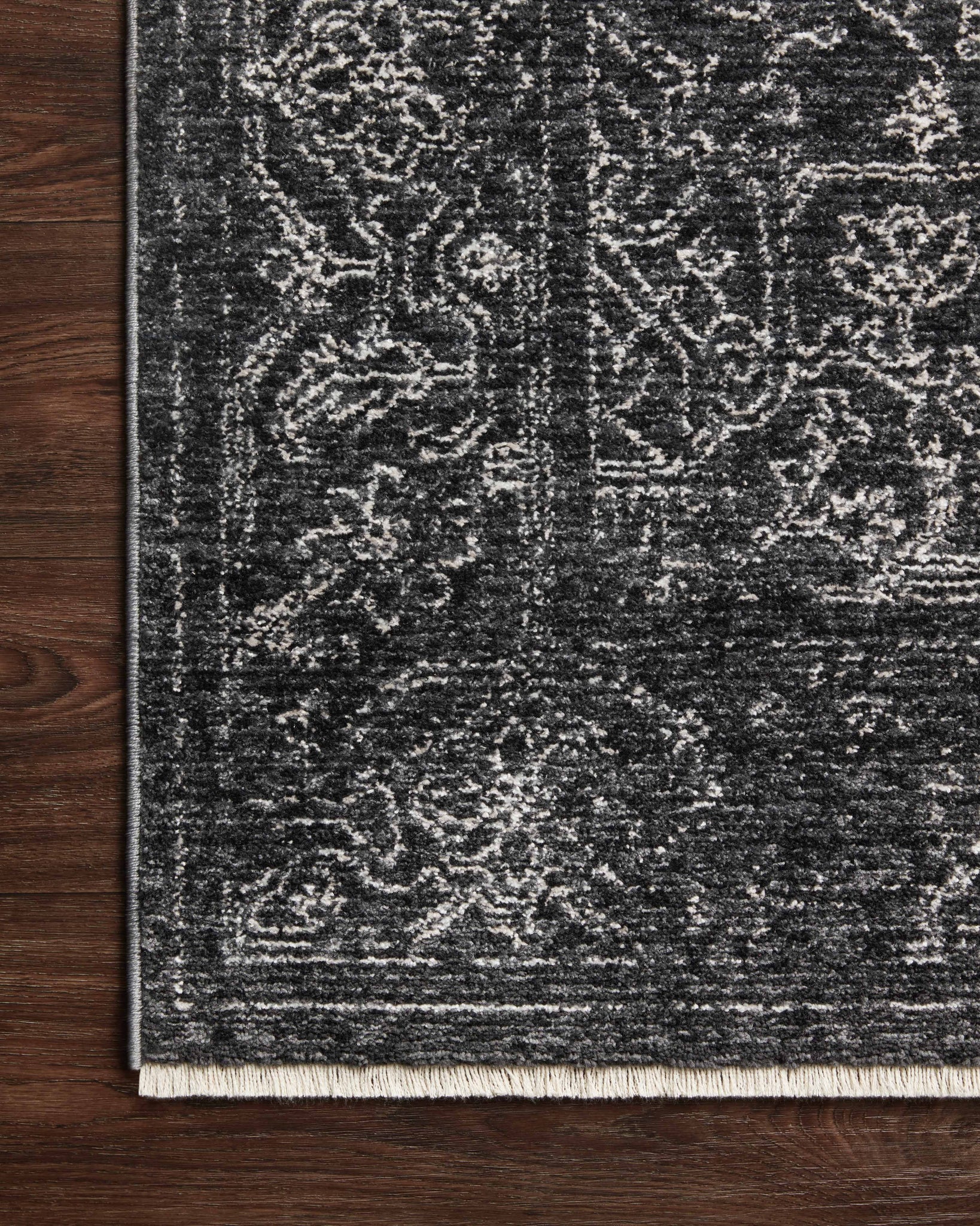 Vance Charcoal / Dove - Corner on Wood (V)