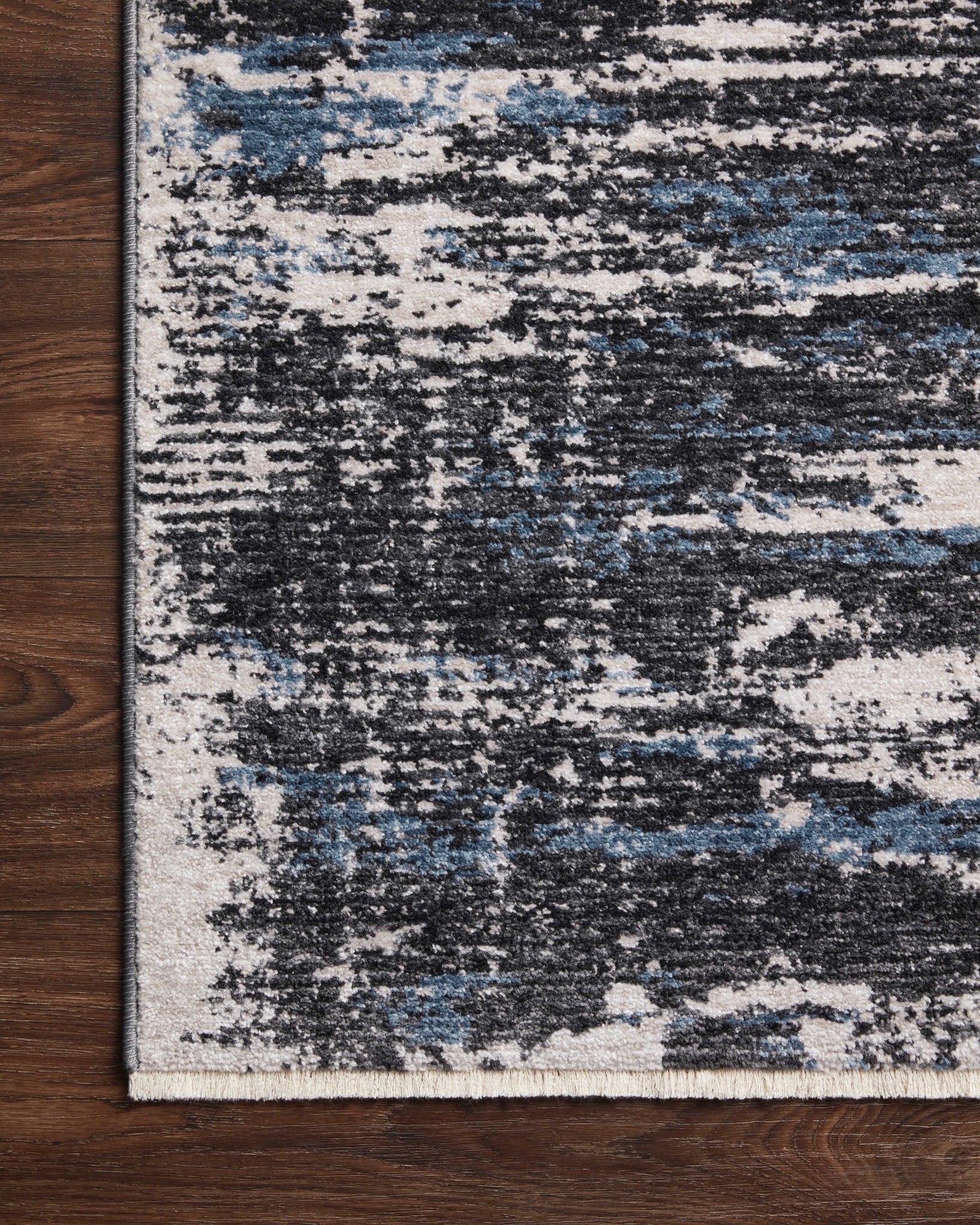 Vance Charcoal / Dove - Corner on Wood (V)