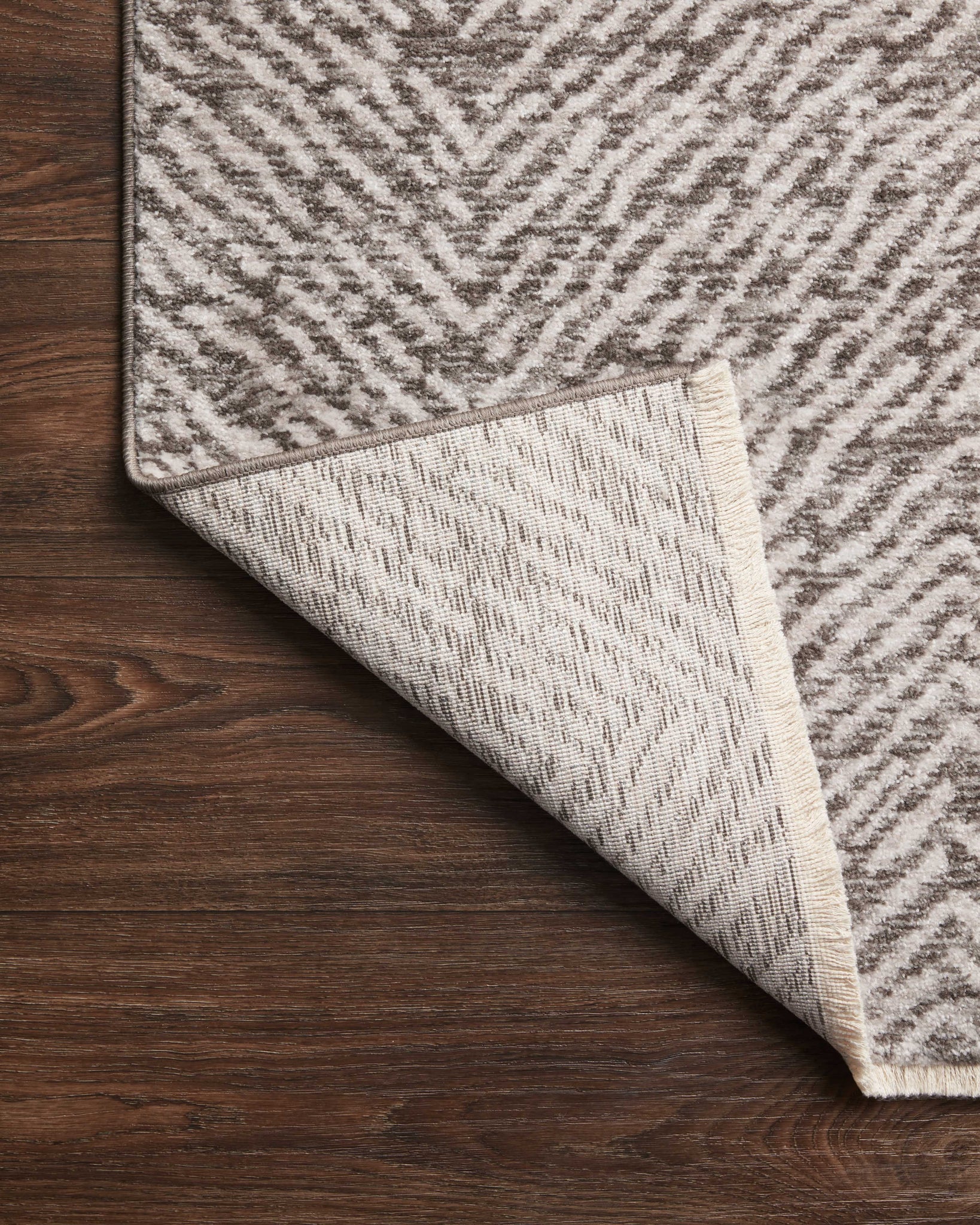 Vance Taupe / Dove - Corner on Wood Flipped (V)