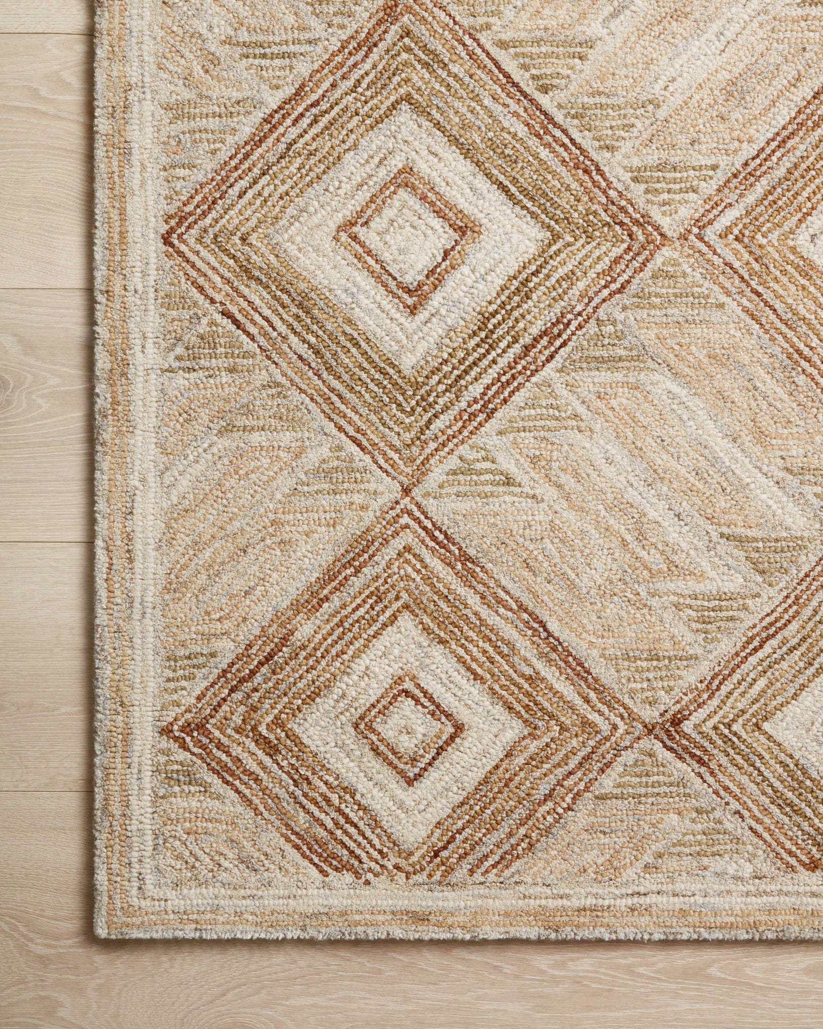 Varena Sand / clay - Corner on Wood (V)