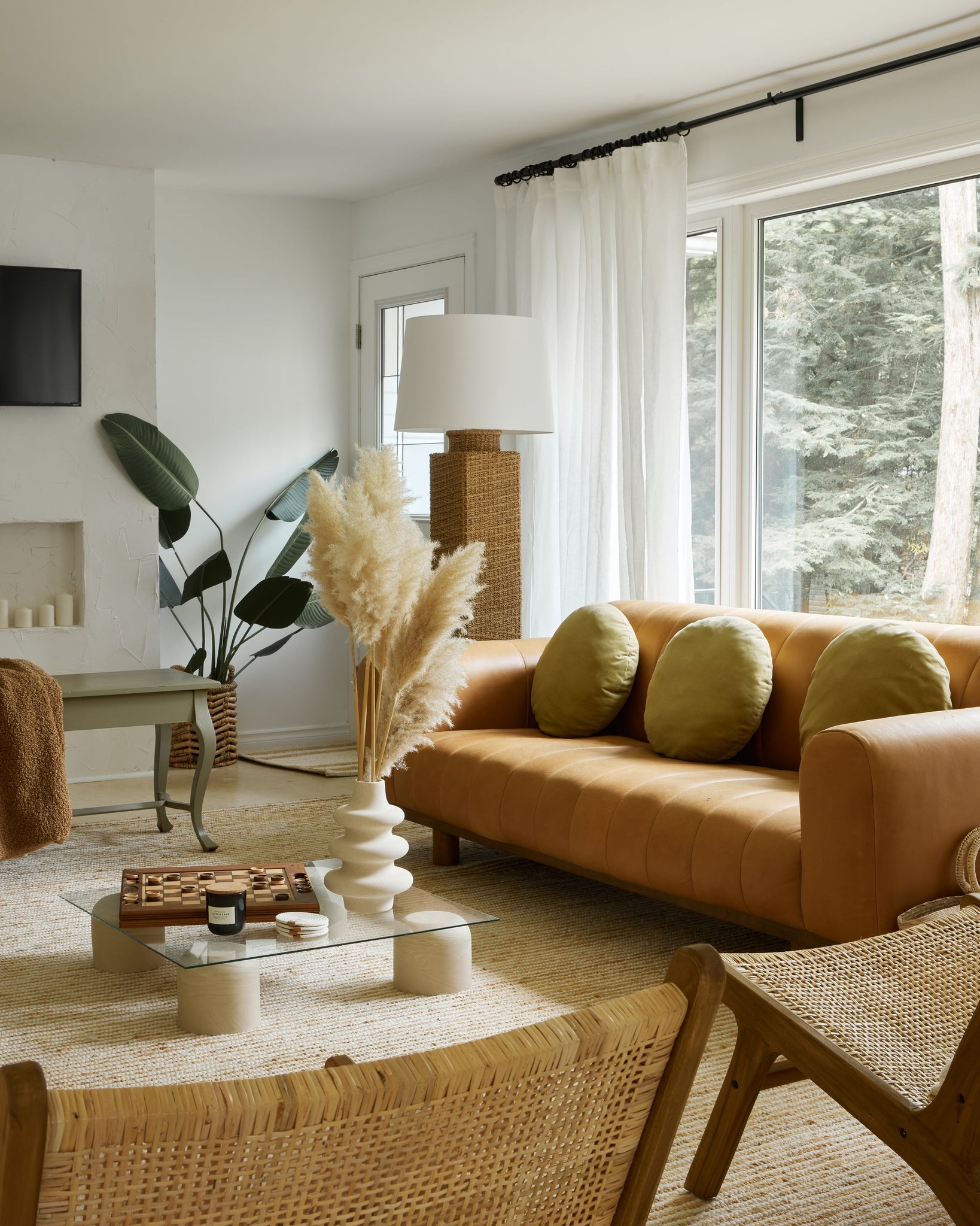 Weaver Floor Lamp - Lifestyle [L1393-GL]