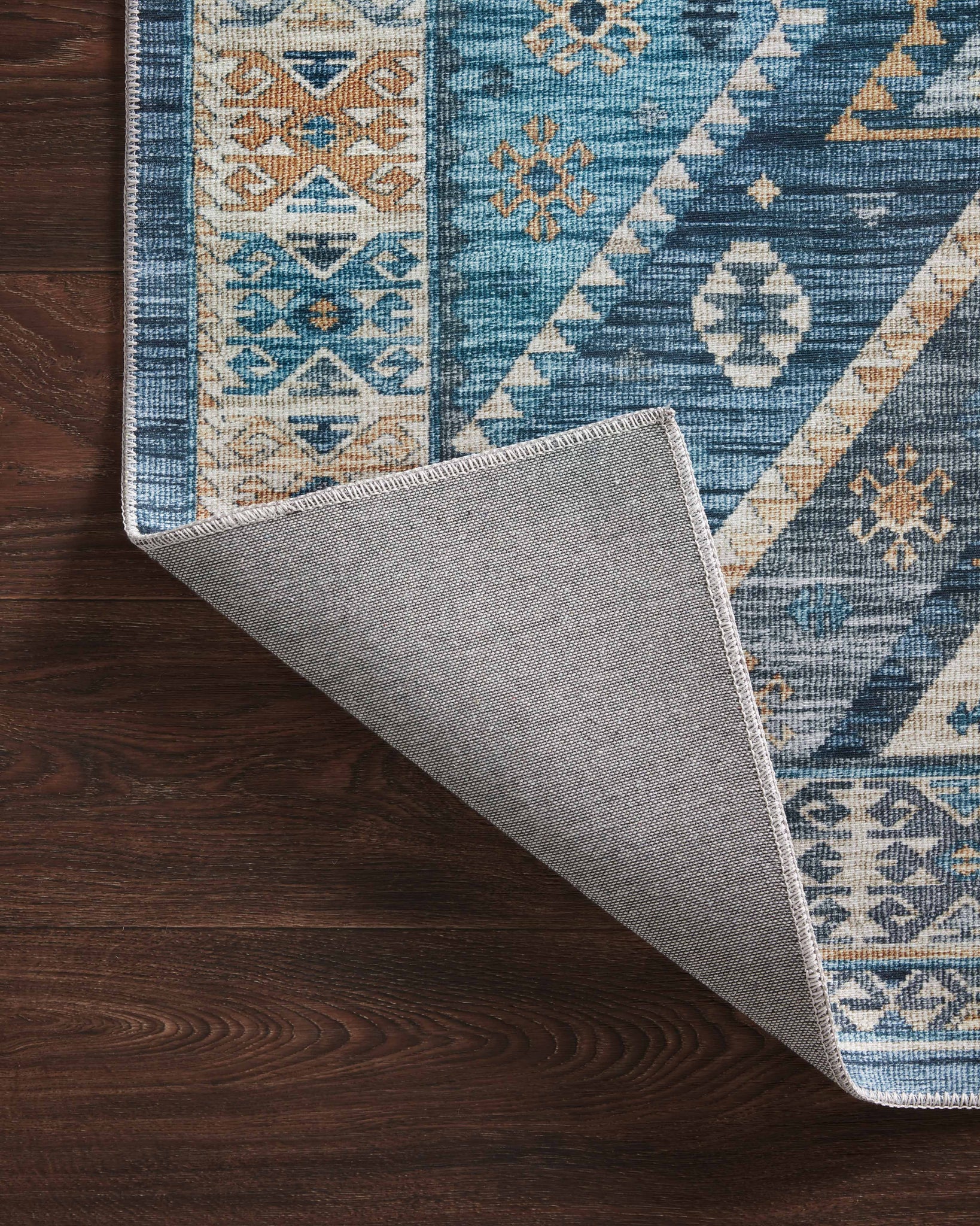 Zion Ocean / Gold - Corner on Wood Flipped (V)