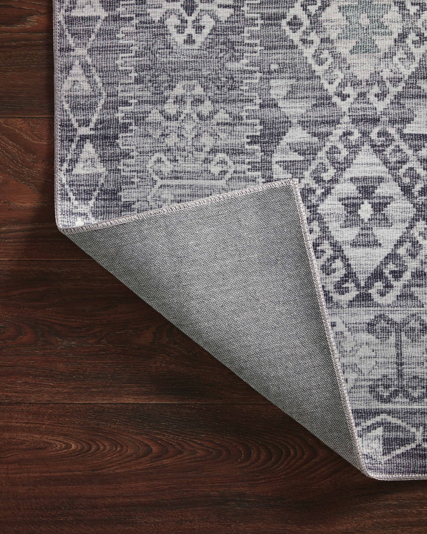Zion Charcoal / Slate - Corner on Wood Flipped (V)