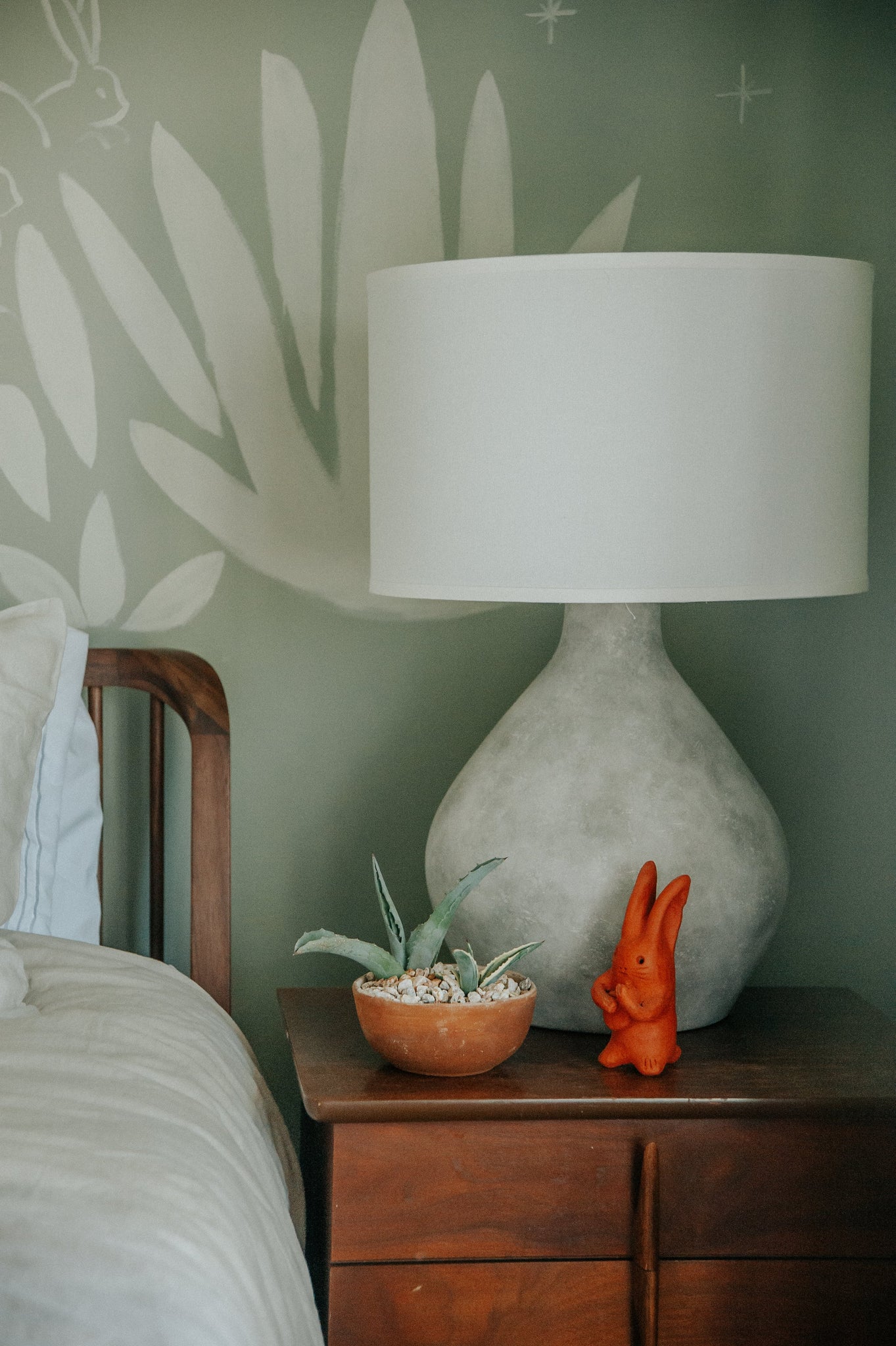 Zen Table Lamp 17.75" x 26.75" - Lifestyle [PTL1008]