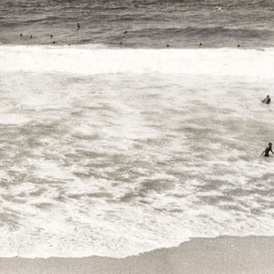 angle view of Bronte Beach C.1967 luxury Artwork